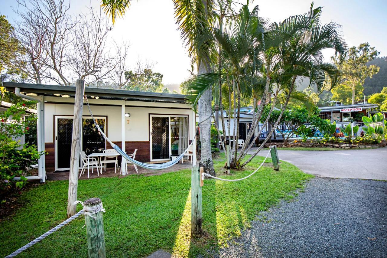 Bush Village Holiday Cabins 에일리비치 외부 사진