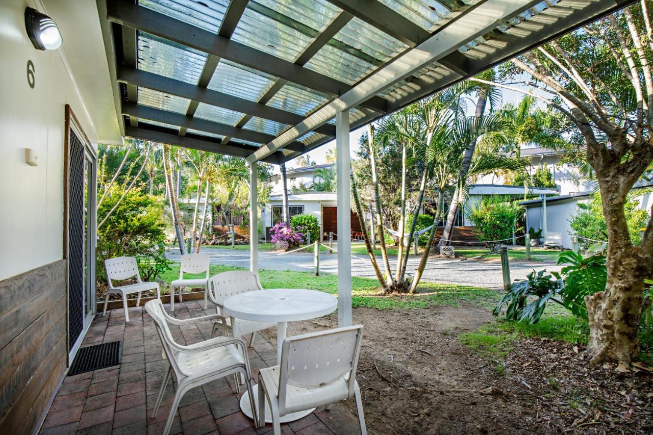 Bush Village Holiday Cabins 에일리비치 외부 사진
